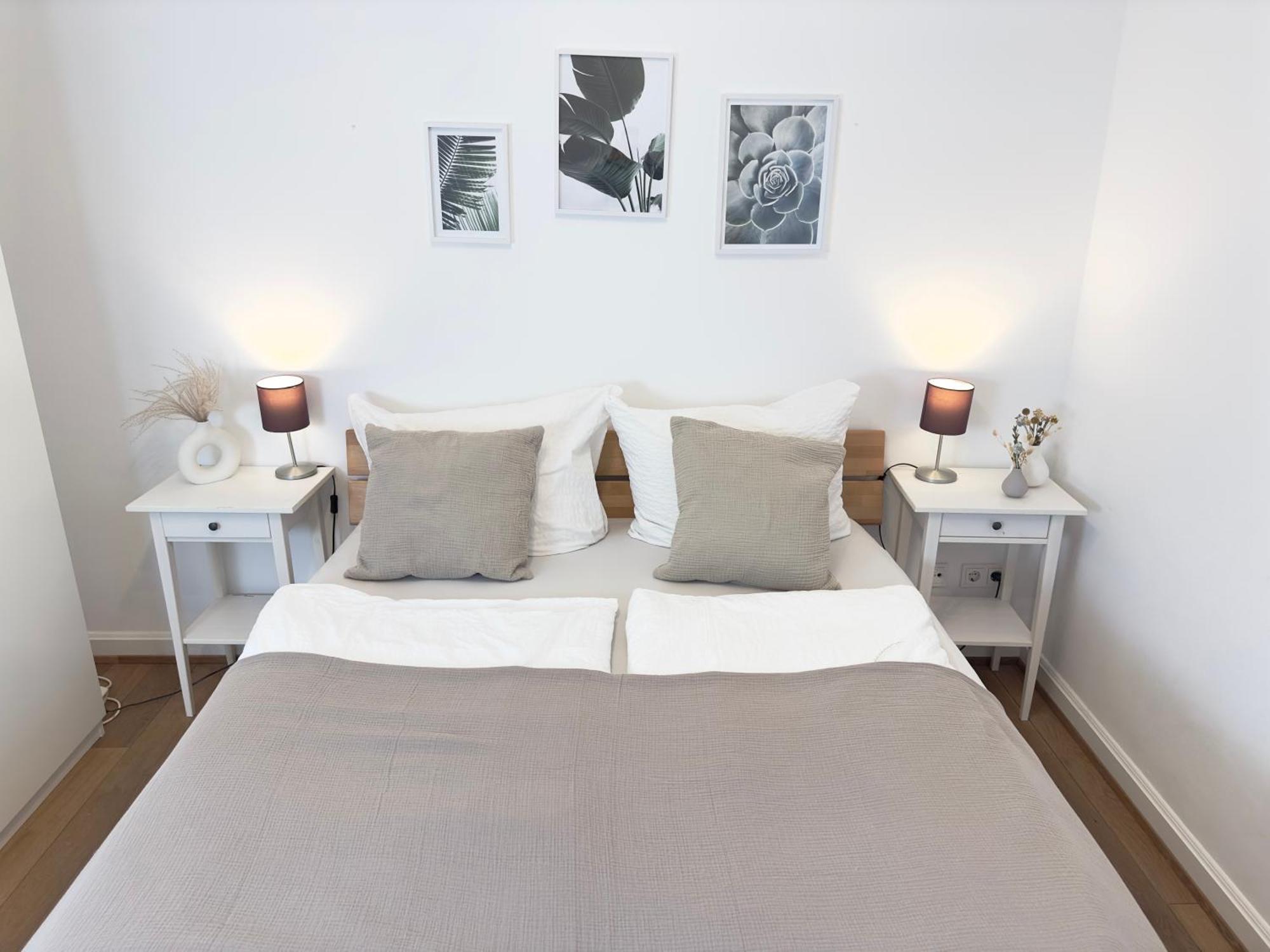Luxury Old Town Suite - Xxl Terrasse & Xxl Penthouse ไฮเดลเบิร์ก ภายนอก รูปภาพ