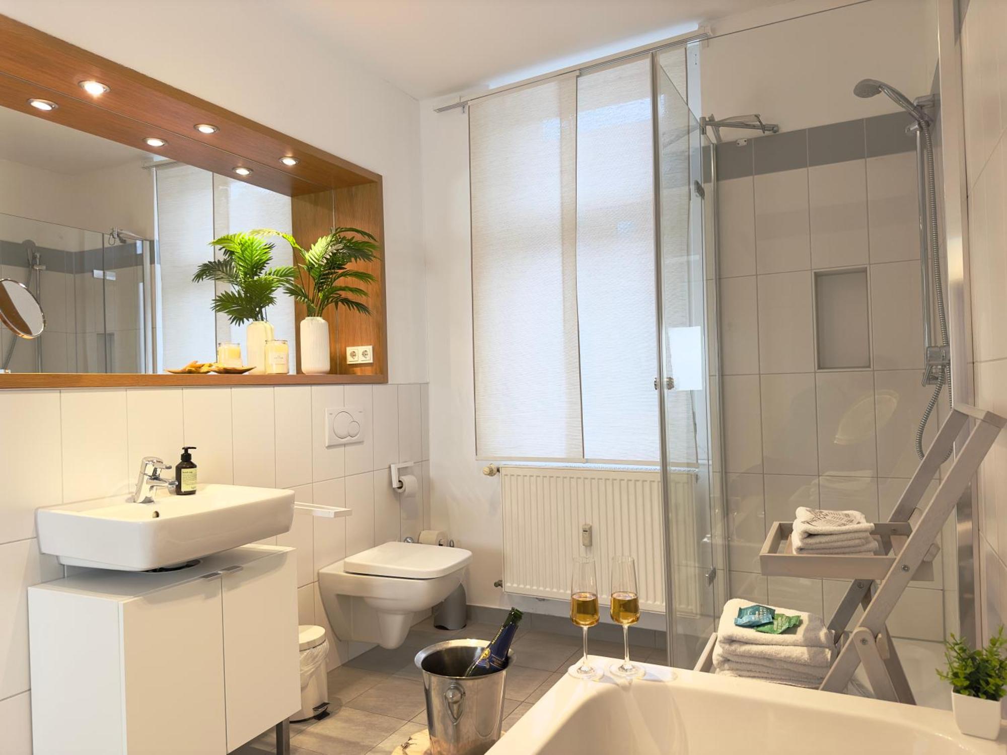 Luxury Old Town Suite - Xxl Terrasse & Xxl Penthouse ไฮเดลเบิร์ก ภายนอก รูปภาพ